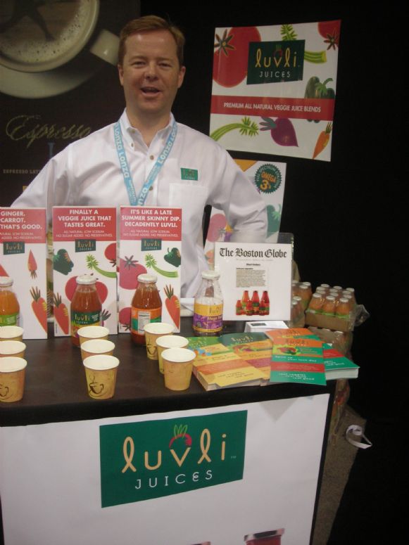 Luvli Juices.jpg-- Photos from 2007 - Expo West | BevNET.com